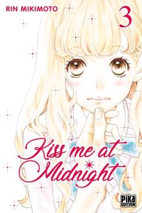 Kiss me at midnight Vol.3
