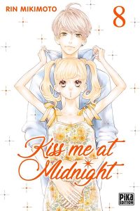 Kiss me at midnight Vol.8